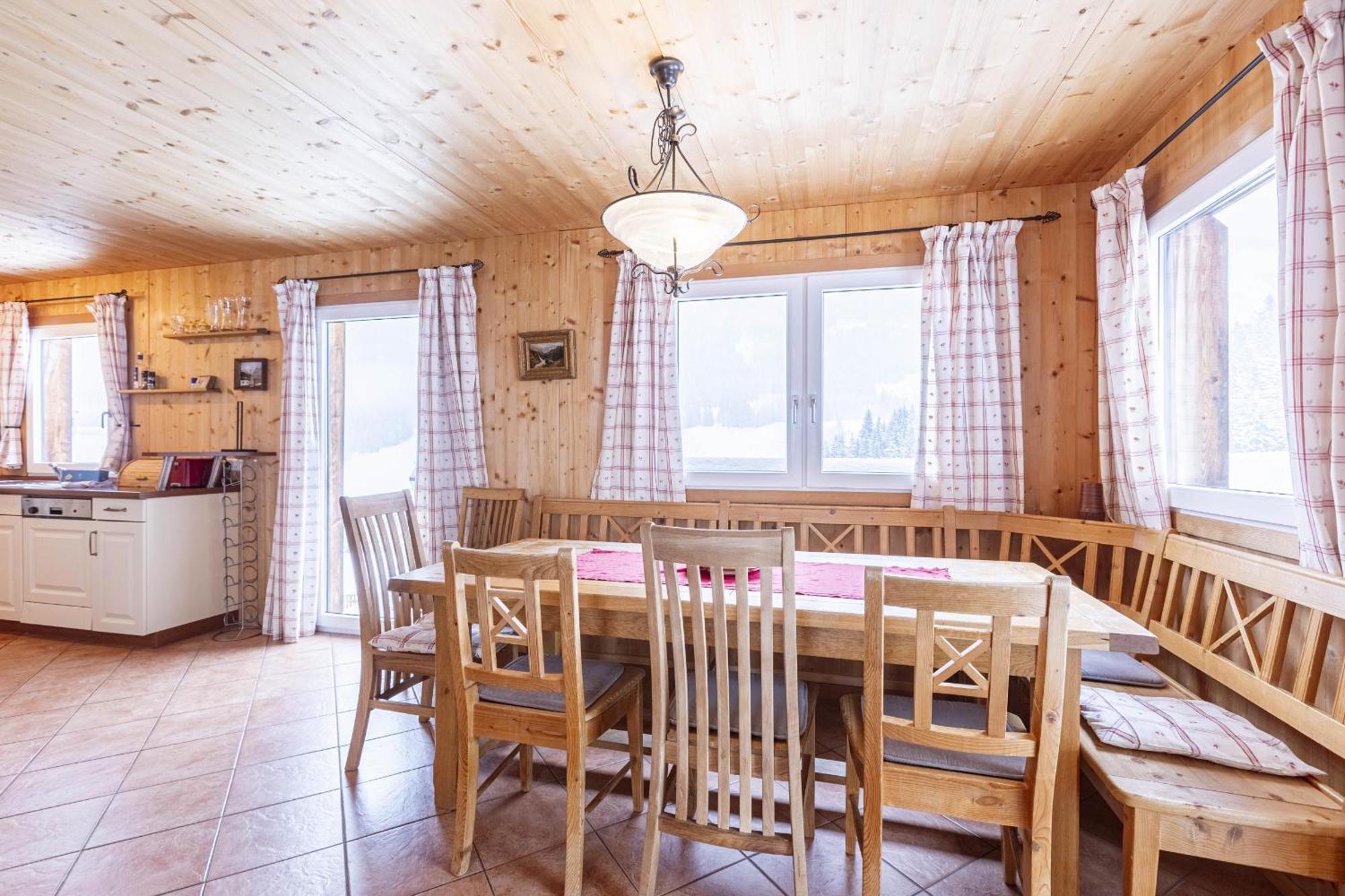 אנברג אים לאמרטל Alpendorf Dachstein West By Alps Resorts מראה חיצוני תמונה