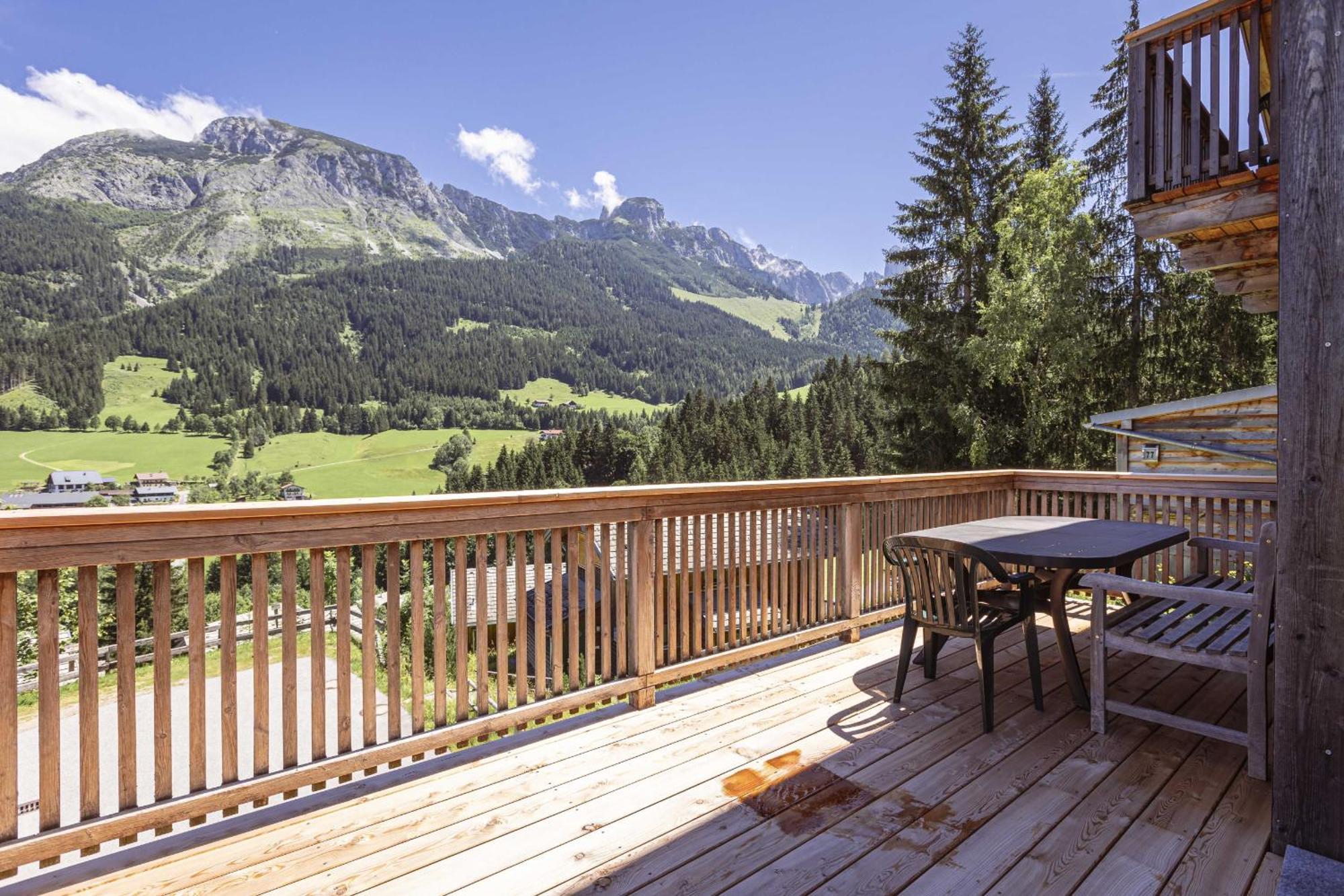 אנברג אים לאמרטל Alpendorf Dachstein West By Alps Resorts מראה חיצוני תמונה